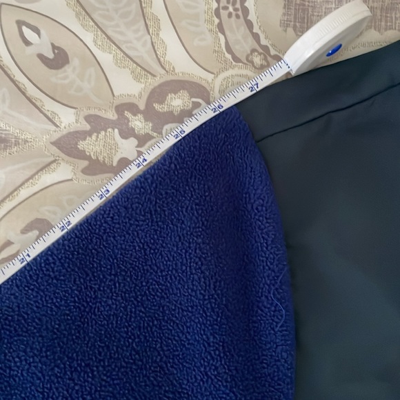 Men’s fleece and nylon zip up jacket. Size XL - Picture 9 of 9